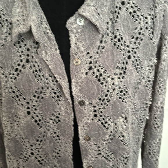 Brand new Mododoc blouse - Picture 3 of 7